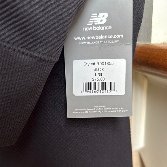 NWT | New Balance Black Activewear Set | Size Large - Picture 2 of 6